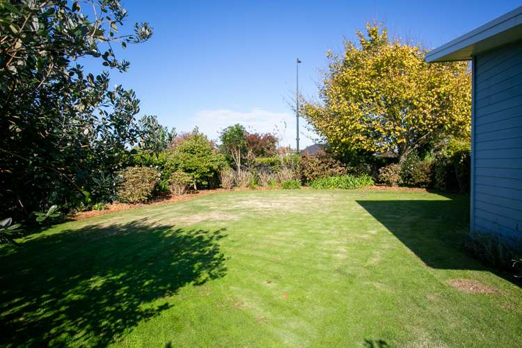 21 Norfolk Drive Cambridge_23