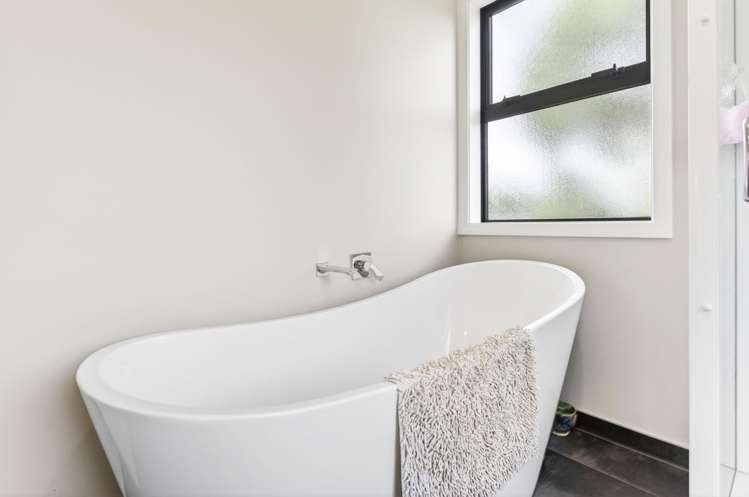 63 Bridge Street Coalgate_9