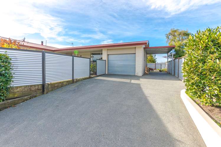 4 Oak Place Gleniti_18
