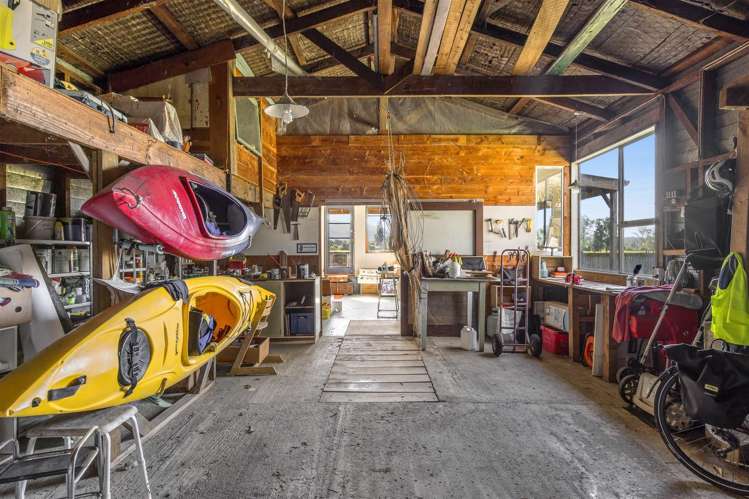 112 Long Plain Road Takaka_13