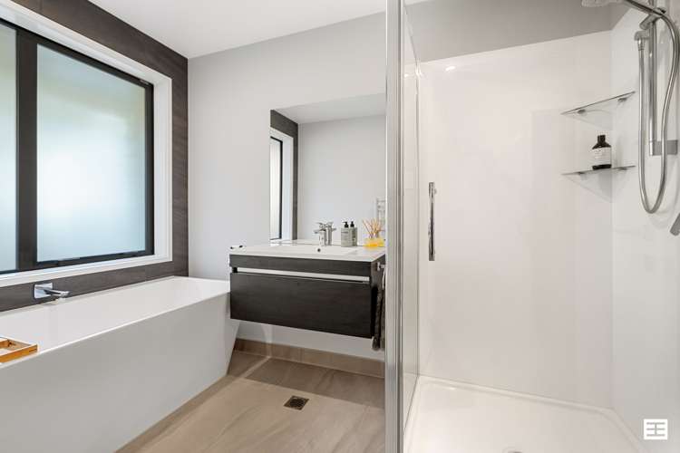 28a Revell Drive Ohauiti_31