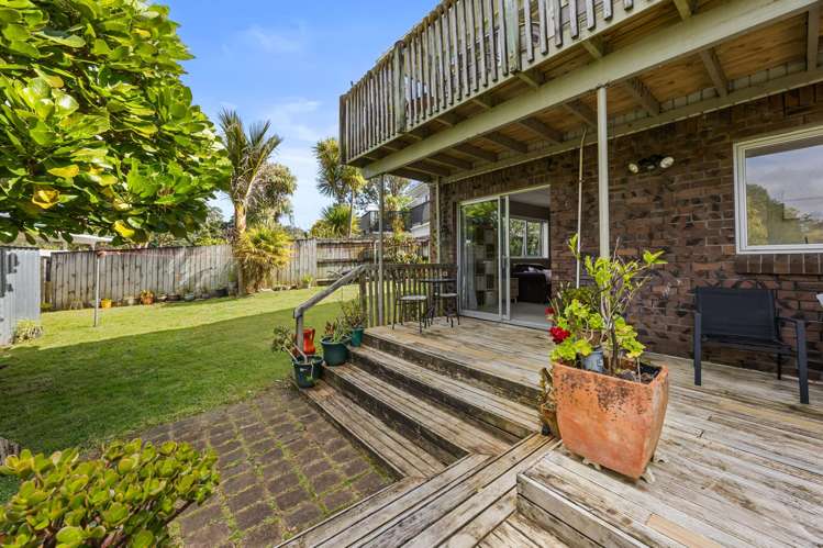 42 Shetland Street Glen Eden_9