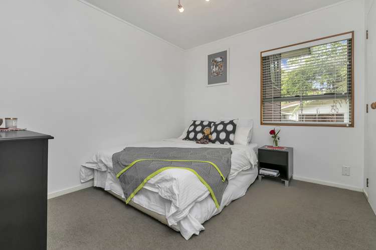 2/143a Mokoia Road Birkenhead_17