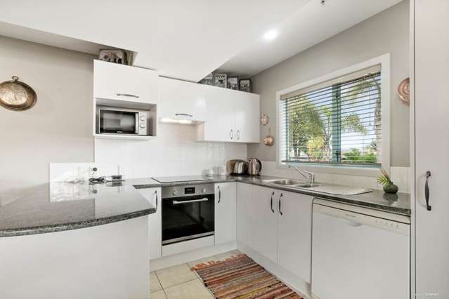 2/3b Harrison Road Mount Wellington_3