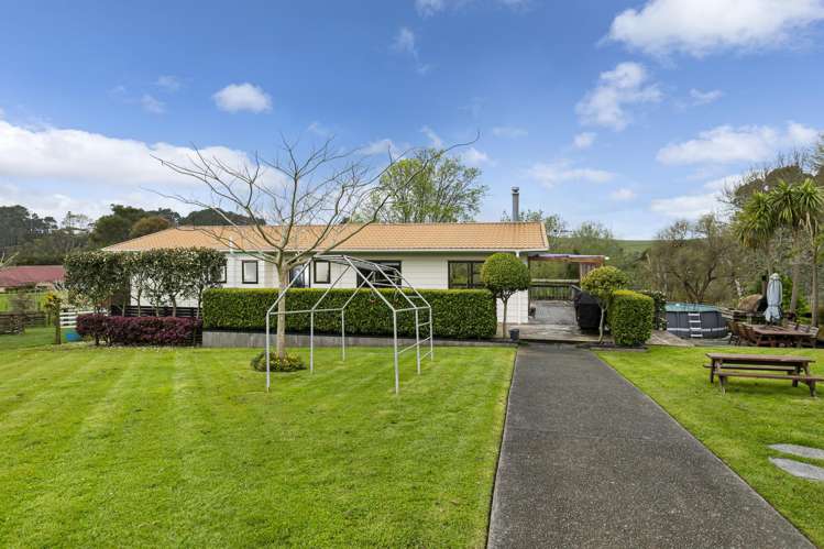 1187 Peak Road Helensville_1