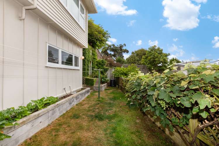 4 Mana View Road Paremata_18