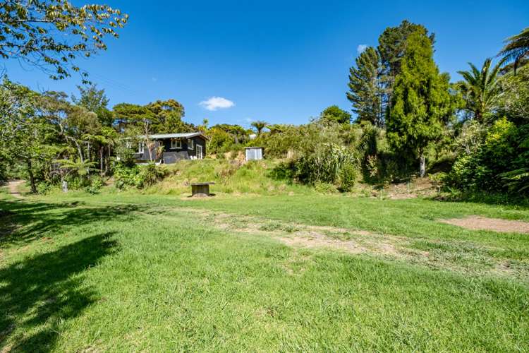 659 Backriver Road Peria_15