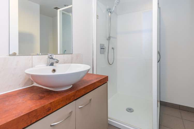 802/135 Vincent Street Auckland Central_17