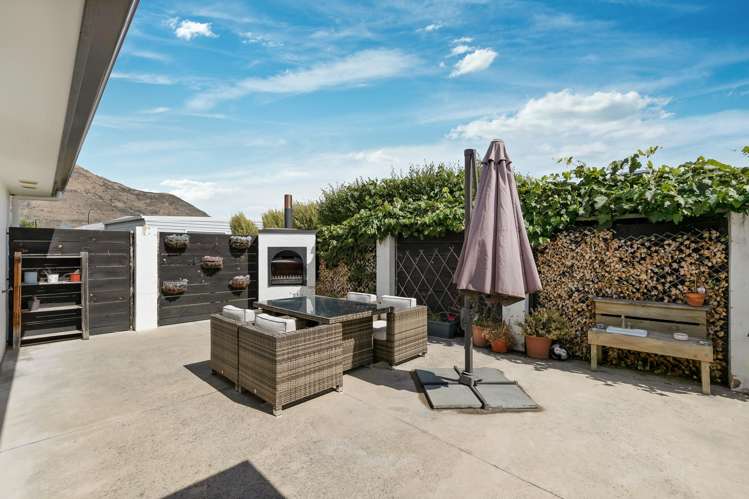 18 Banbury Terrace Lower Shotover_12