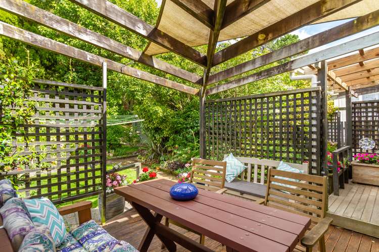 99 Wellington Road Wainuiomata_13