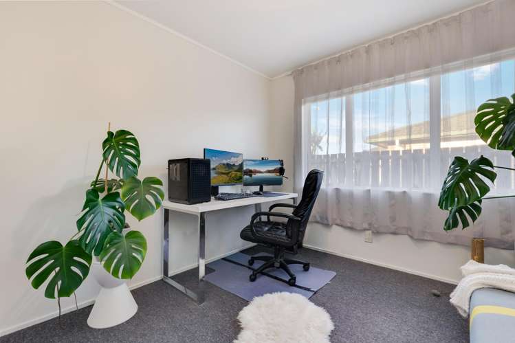 137 Naylors Drive Mangere_9