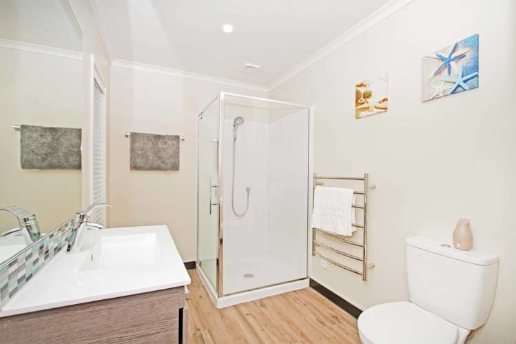 12 Andre Rise Stanmore Bay_11