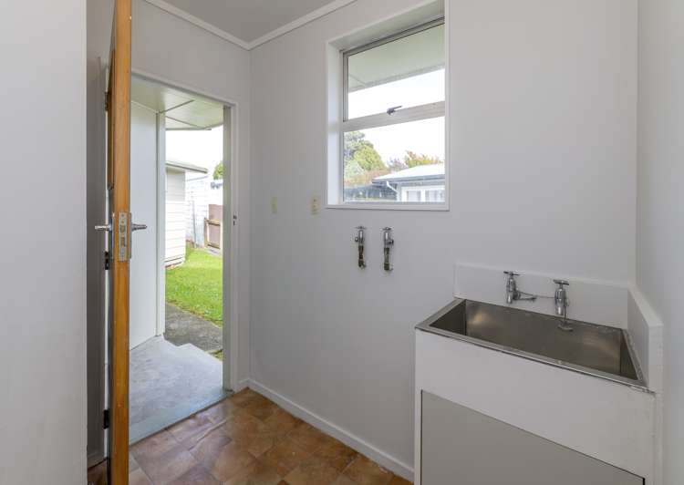 2 Drake Street Levin_14