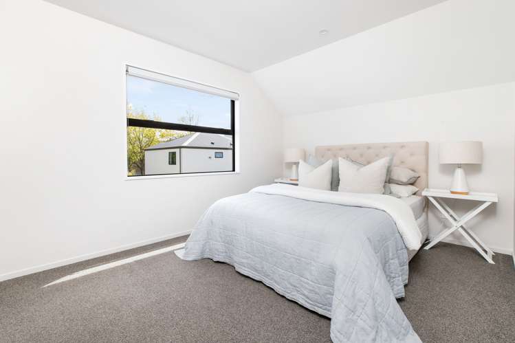 1/22 Grove Road Addington_16