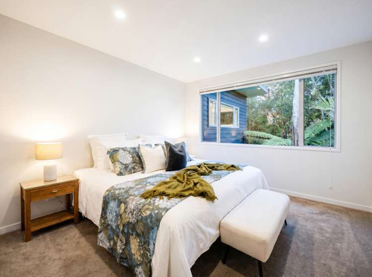 104 Shelter Drive Greenhithe_21