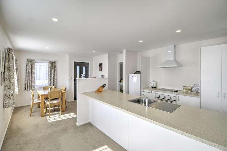 4 Ashmore Park Carterton_3