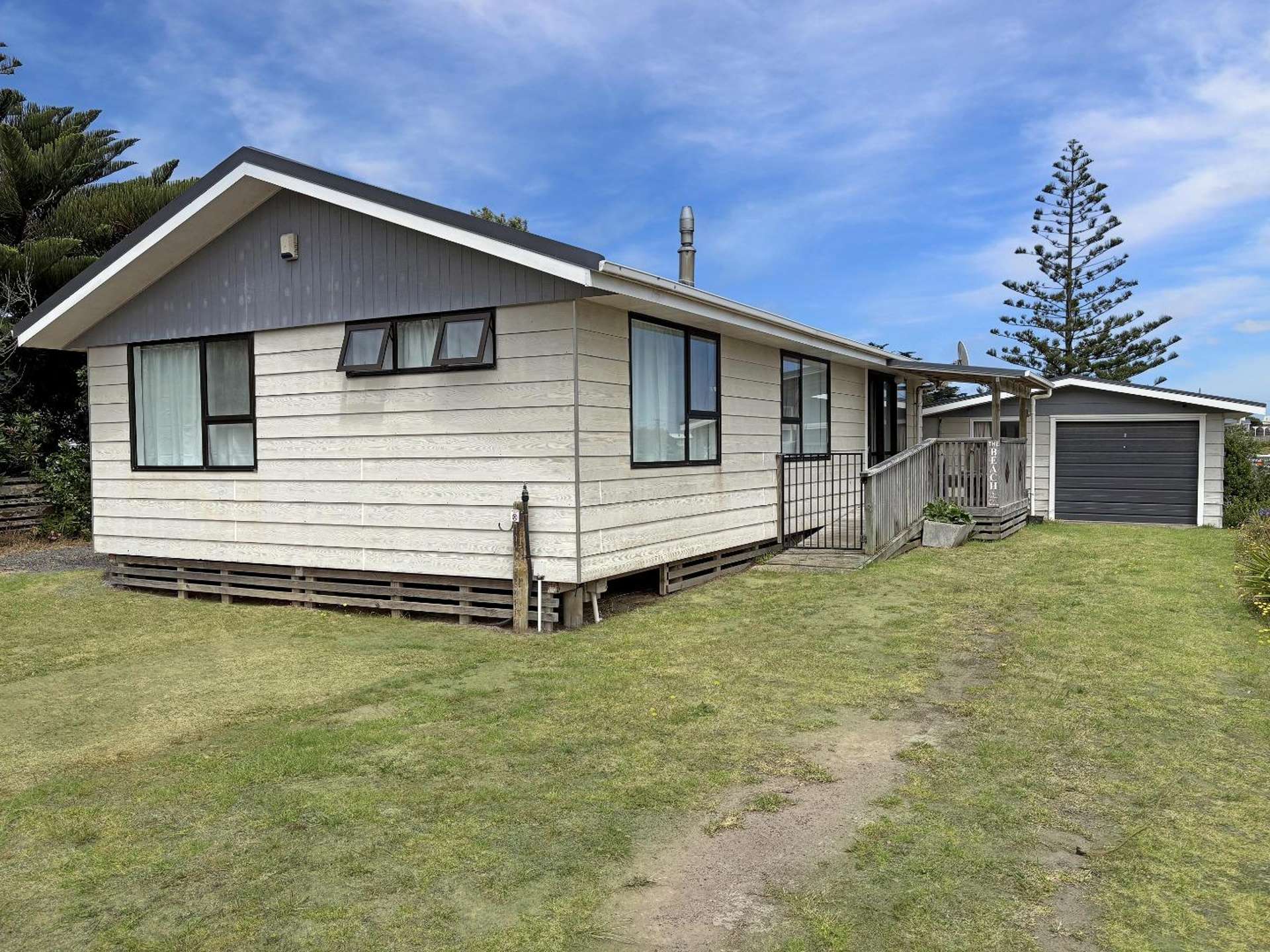 153 Kahukura Avenue Waitarere Beach_0