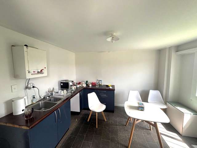 122 Gracefield Road Lower Hutt_2