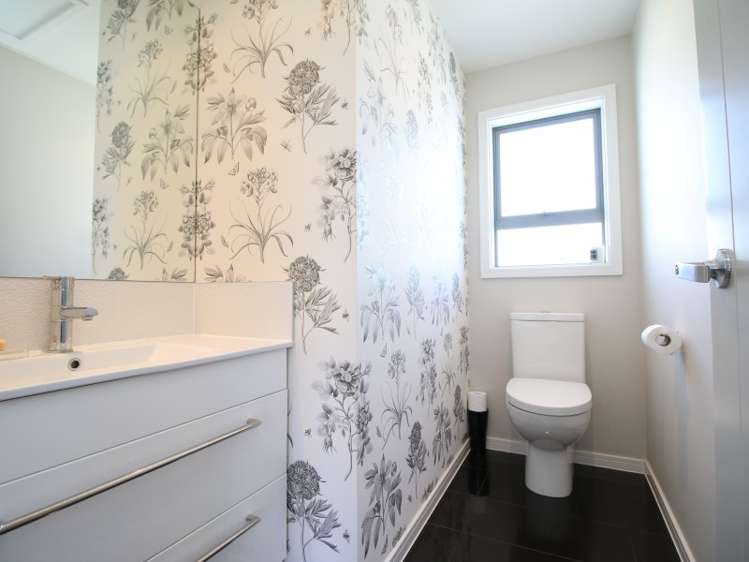 7 Westcott Place Allenton_12