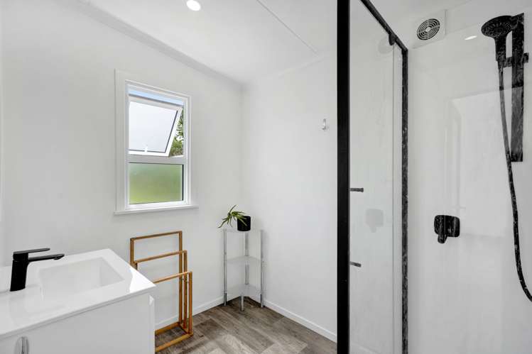 39 Domett Street Opunake_17