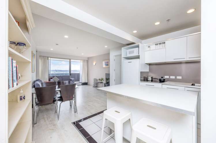 702/17 Vogel Lane Auckland Central_7