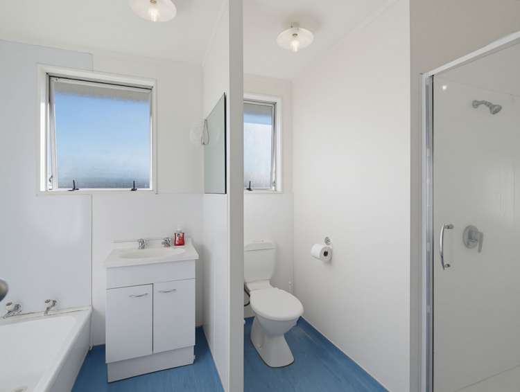 8 Kilkee Terrace Flaxmere_12