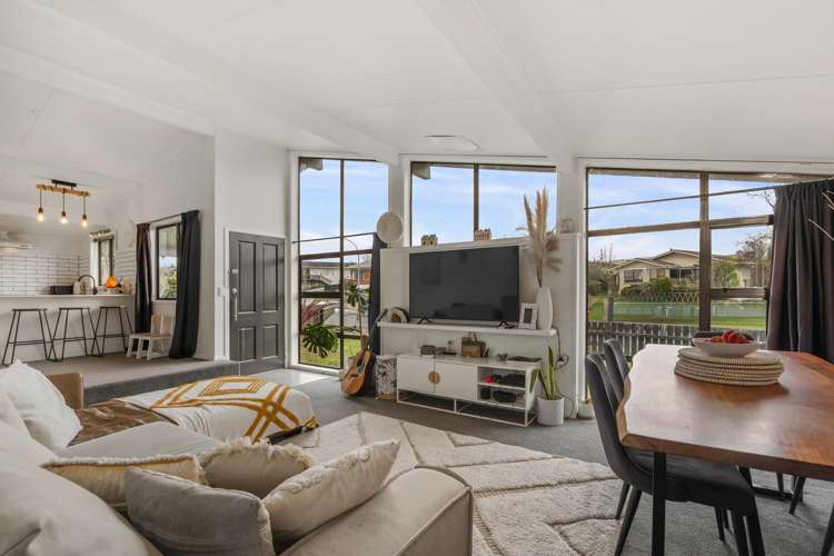 11 Browning Crescent Owhata_3