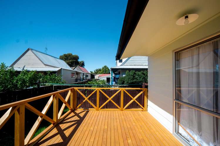76B Kahikatea Drive Melville_12