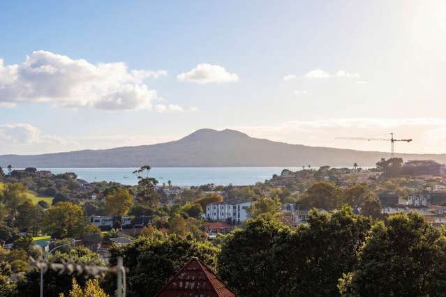 Most Affordable New Homes in Highland Park!