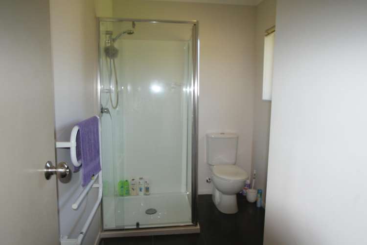 18a Boyd Avenue Mangere Bridge_12