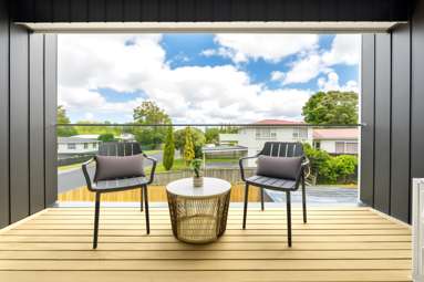 6/36 Longburn Road_1
