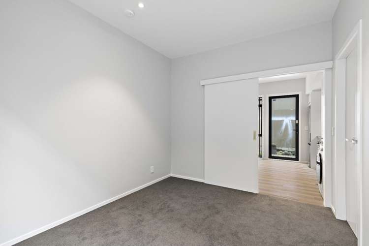 5B/40 Dudley Street 10609_4