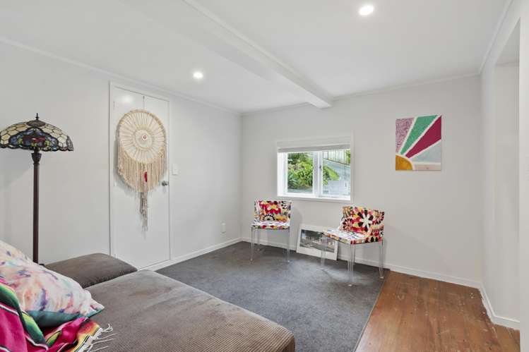 57 Kauri Point Road Laingholm_19