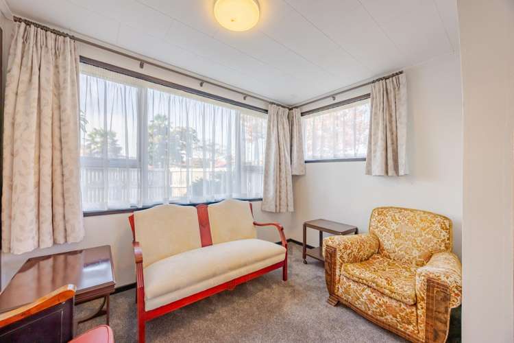 706 Whitehead Road Saint Leonards_9