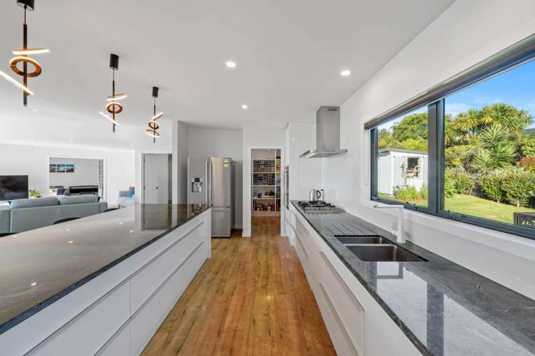 13 Bernora Crescent Bombay_18