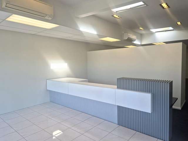 2/57 Mandeville Street Riccarton_3