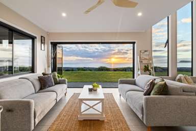 50 Ferguson Street North_2