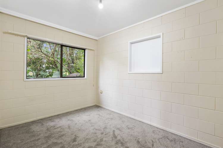 2/90 Browns Bay Road Rothesay Bay_13