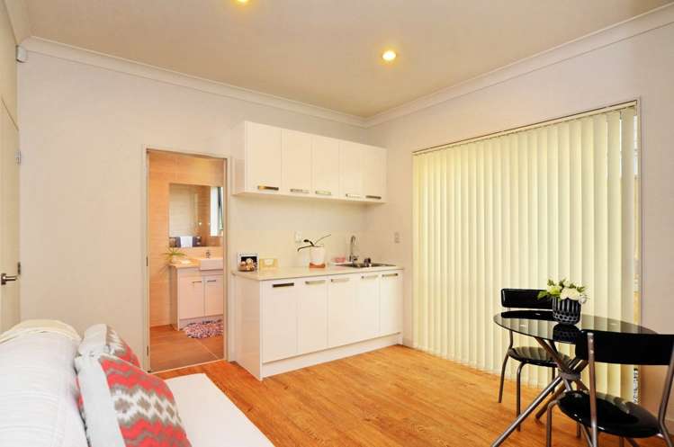 26 Charlestown Drive Flat Bush_7