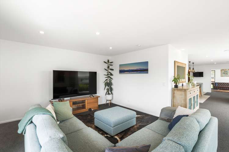 8 Laing Crescent Heathcote Valley_6