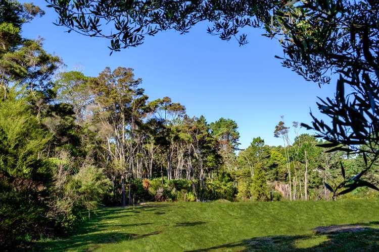 703e Ridge Road Riverhead_1