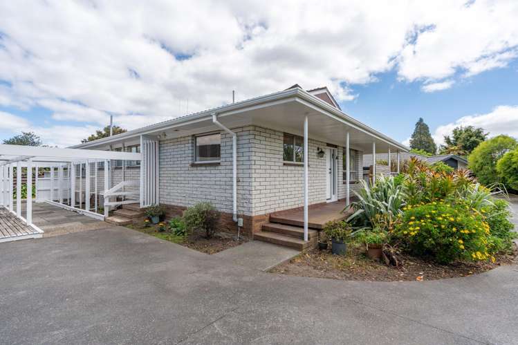 69 Tramway Road Enderley_19