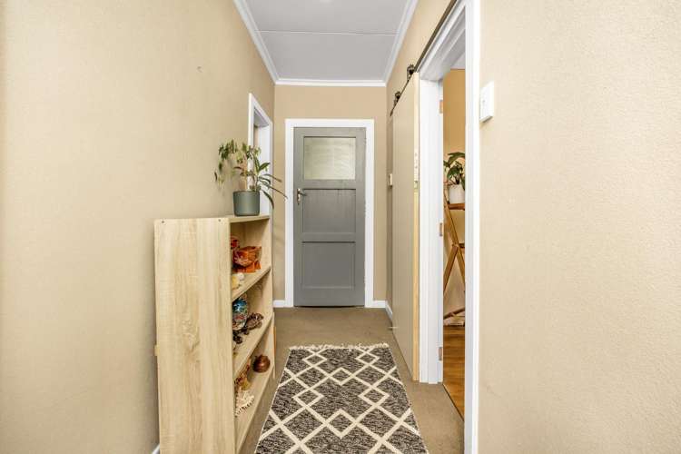 6 Prosser Street Green Island_13