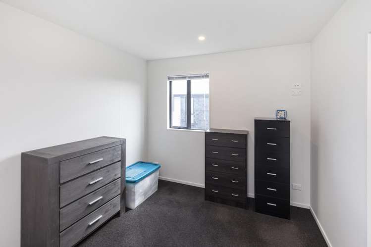 27/17 Bunyan Street Waltham_7