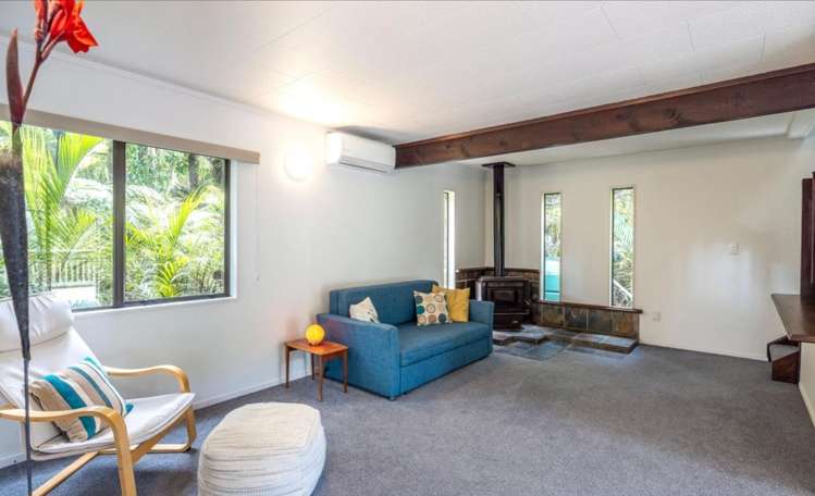 24 Victoria Road Onetangi_11