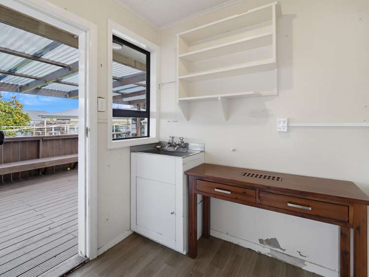 730 Ngaio Street Mahora_15