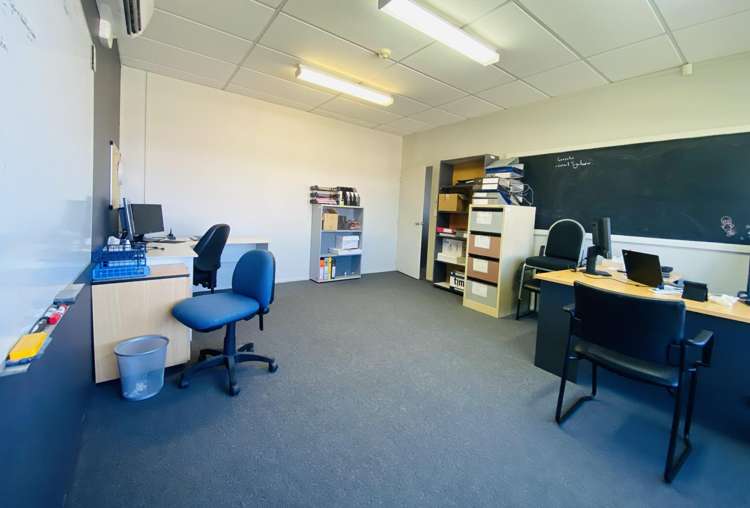 Level1 S/18-22 Moselle Ave Henderson_18