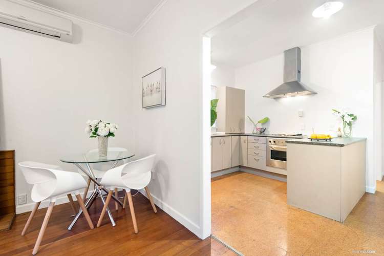 22 Renfrew Avenue Sandringham_8