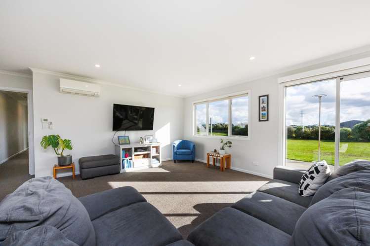 106 Reid Line East Aorangi_11
