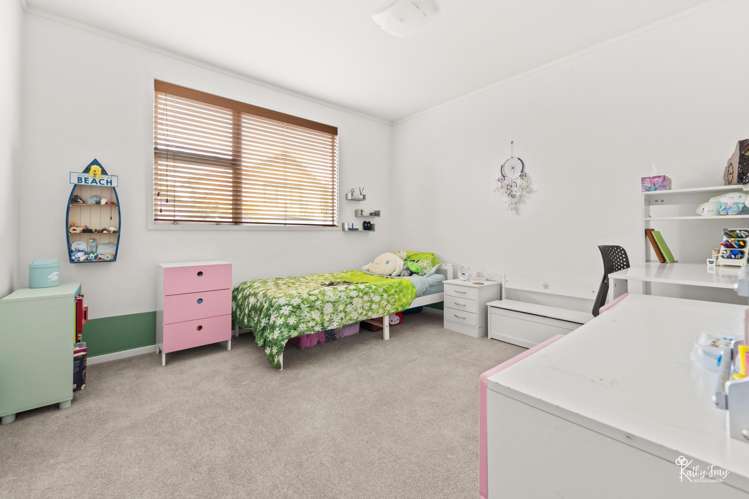 6 Bayly Street Baylys Beach_19